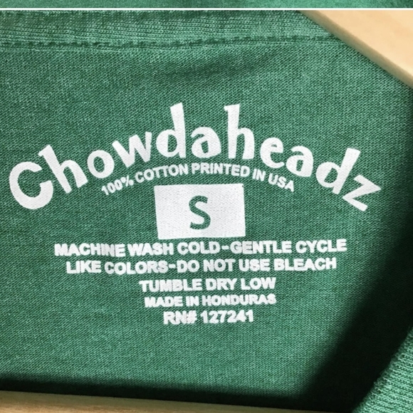 Chowdaheadz Boston Clover St Patrick’s Day Small Green T Shirt - Picture 3 of 4